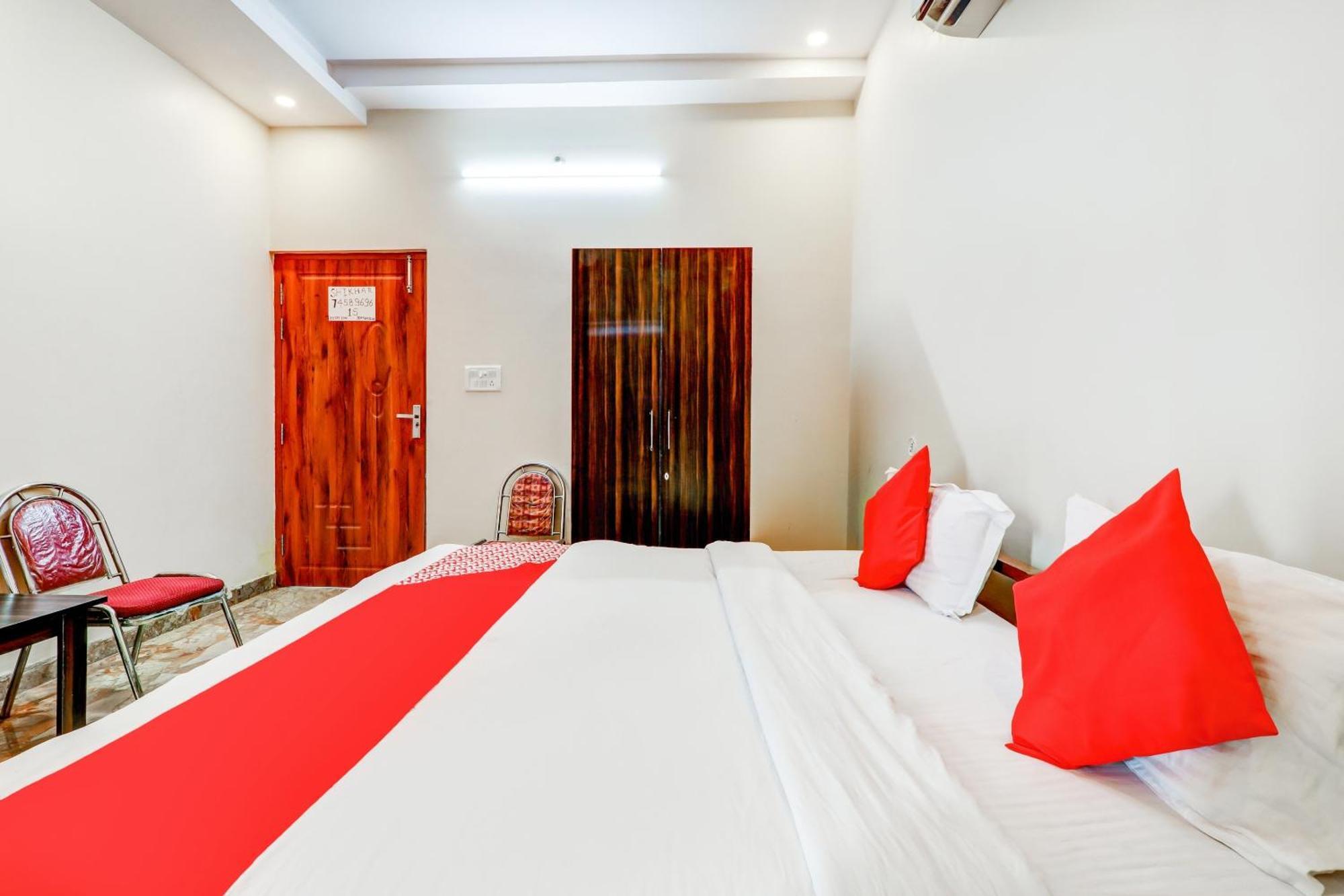 Hotel Oyo Flagship Raghuvar Palace Lucknow Zewnętrze zdjęcie