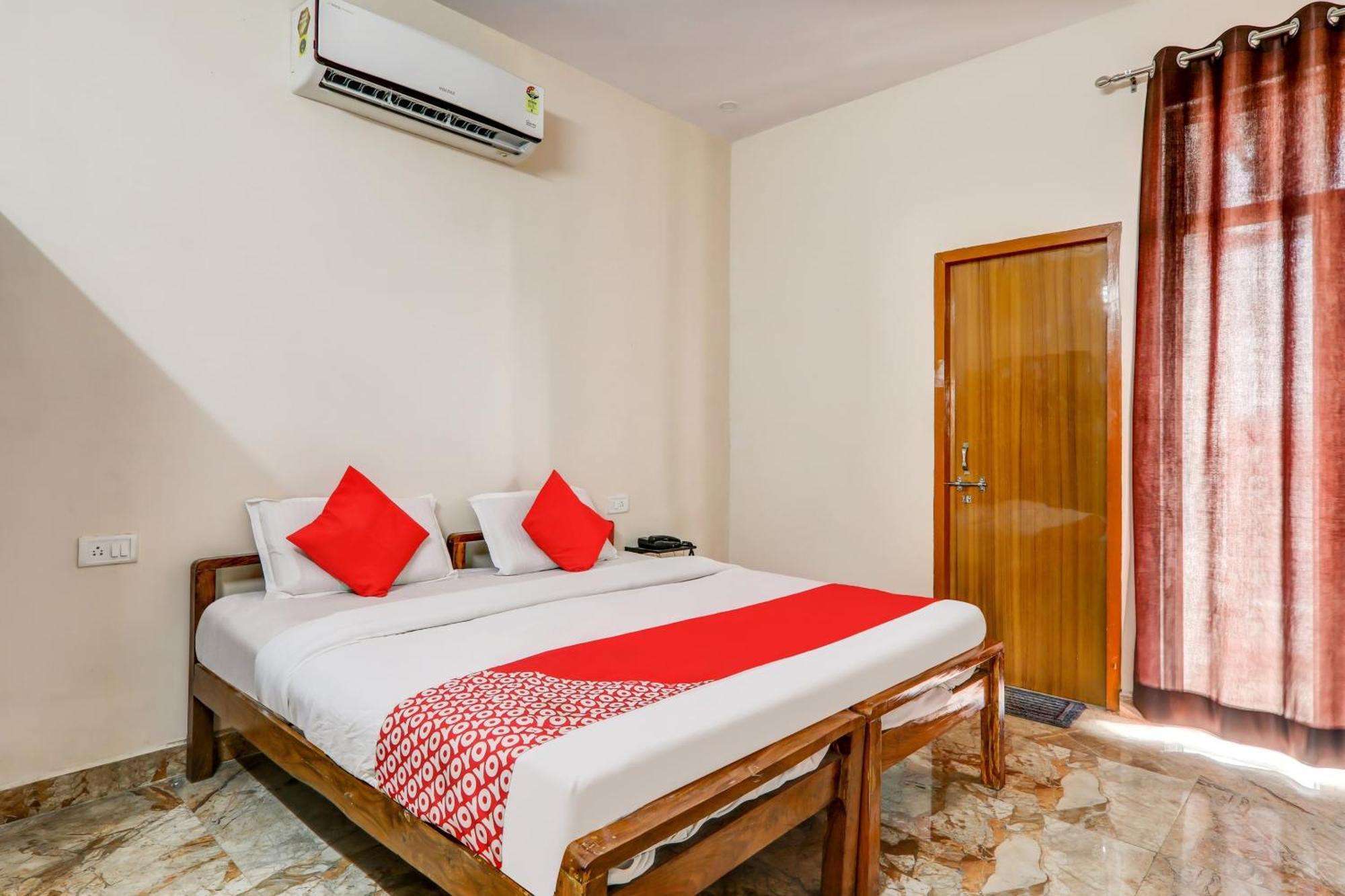 Hotel Oyo Flagship Raghuvar Palace Lucknow Zewnętrze zdjęcie
