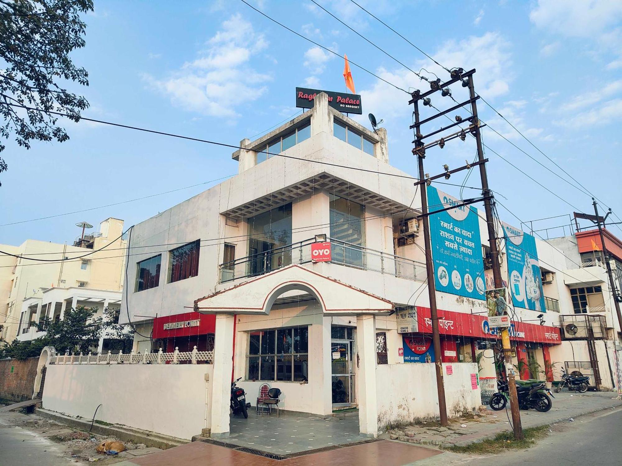 Hotel Oyo Flagship Raghuvar Palace Lucknow Zewnętrze zdjęcie