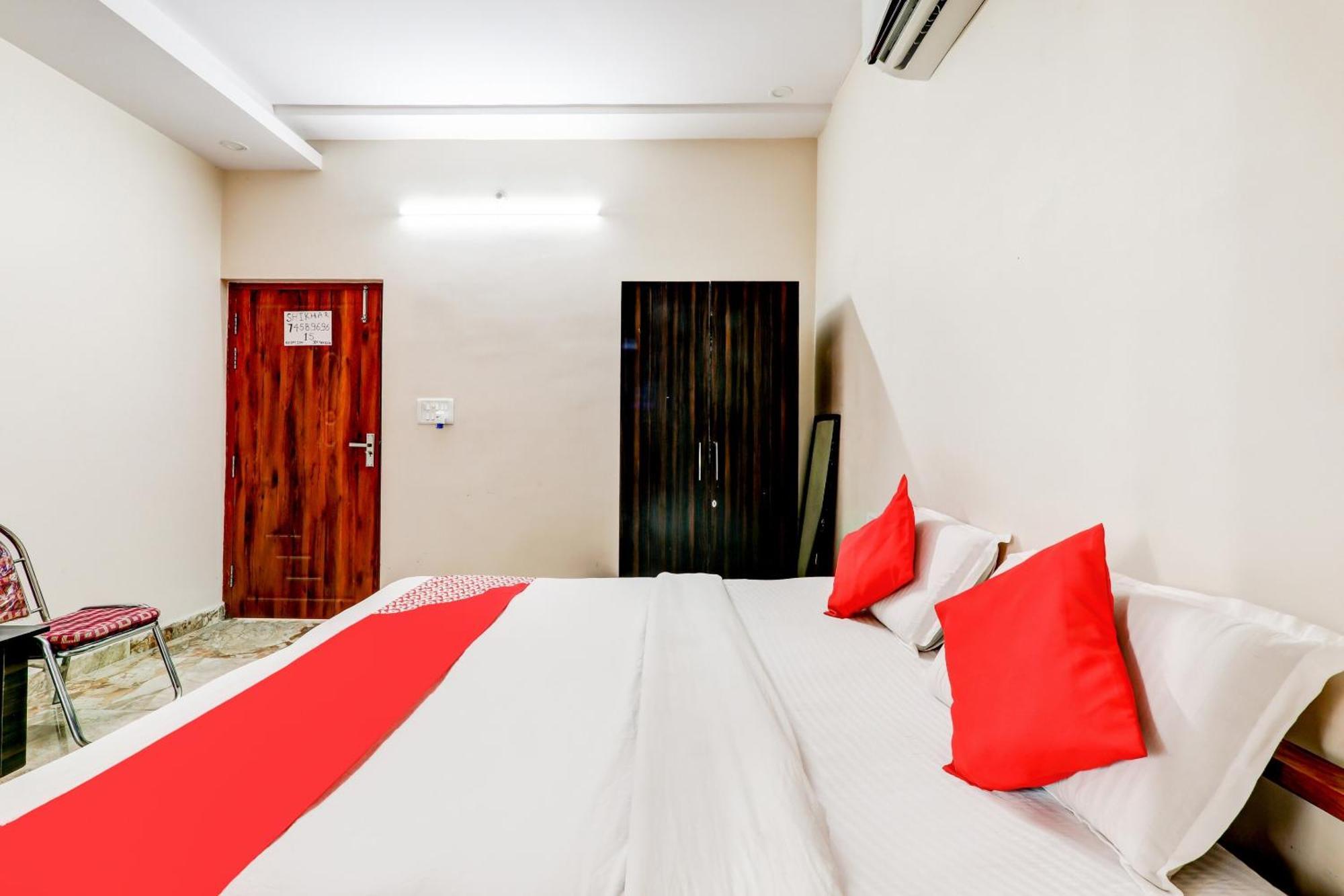 Hotel Oyo Flagship Raghuvar Palace Lucknow Zewnętrze zdjęcie